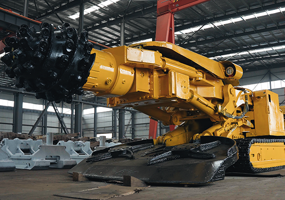 掘进机维修